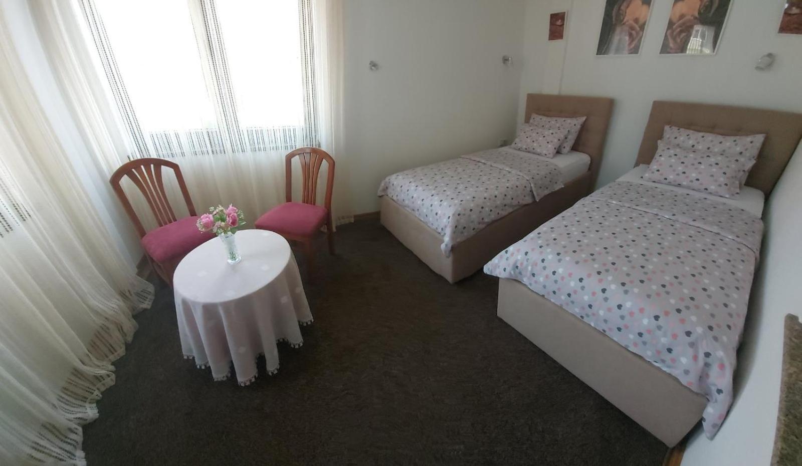 סראייבו Bed & Breakfast Sjaj חדר תמונה